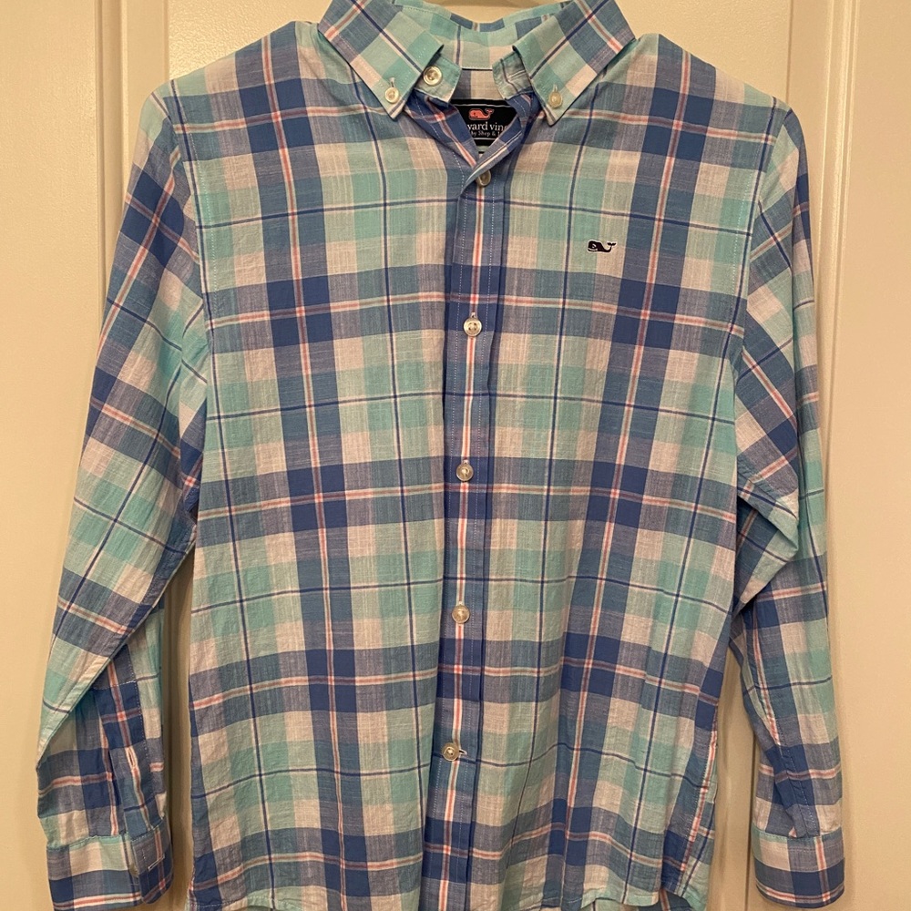 Vineyards Vine EUC Boys 10 plaid button down